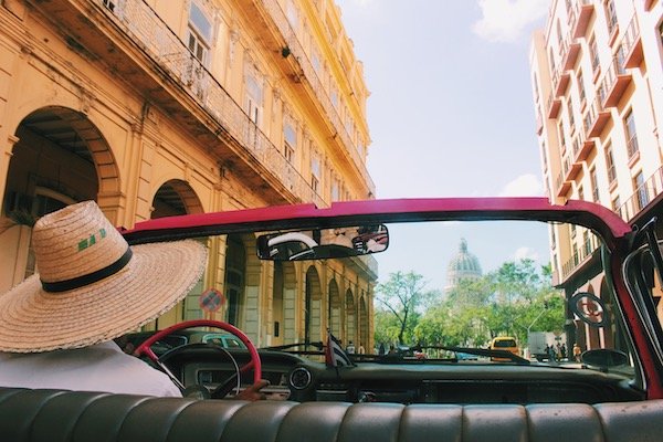 cuban-classic-car-ride-in-havana